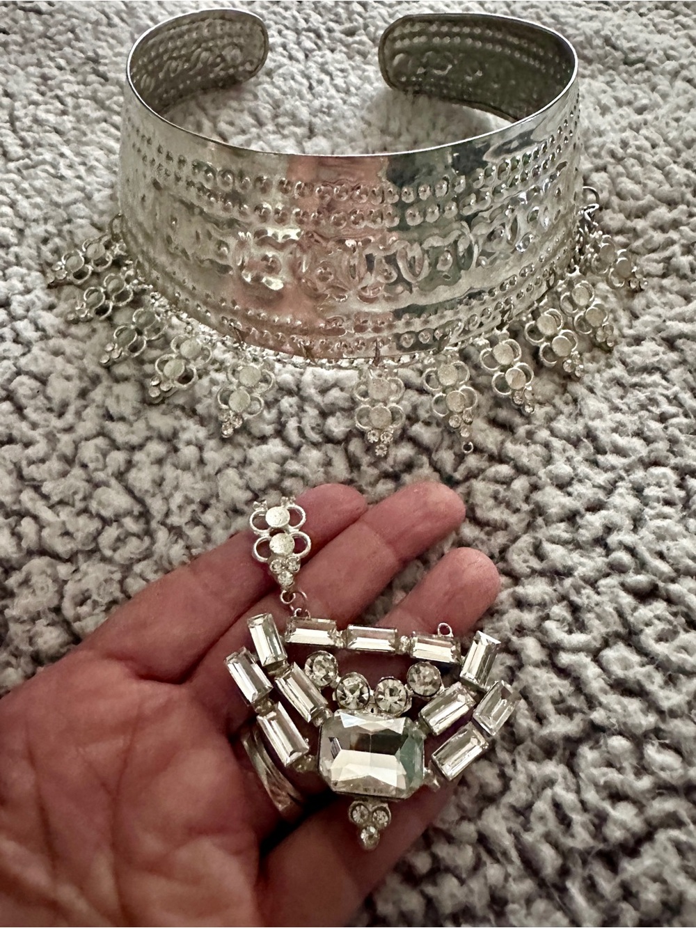 Silver-Tone Rhinestone Choker Necklace Set - Glam Statement